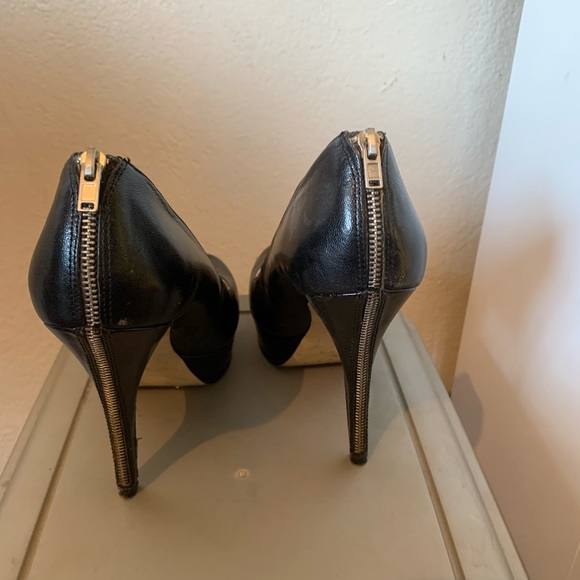 Enzo Angiolini Shoes Enzo Angiolini Pumps With Zipper Detail Poshmark